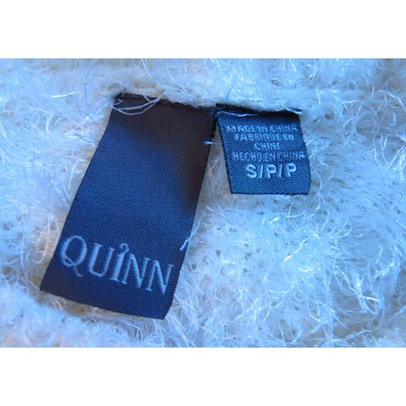 Quinn Eyelash Knit Sweater Size S Women Fuzzy Soft White Warm Winter Crop Top - Picture 8 of 10